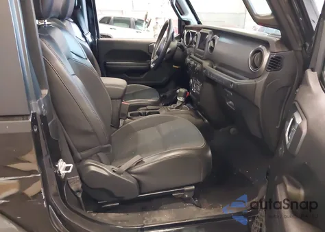 2021 Jeep Wrangler Freedom 4X4 from USA, damaged, VIN 1C4GJXAN7MW780144